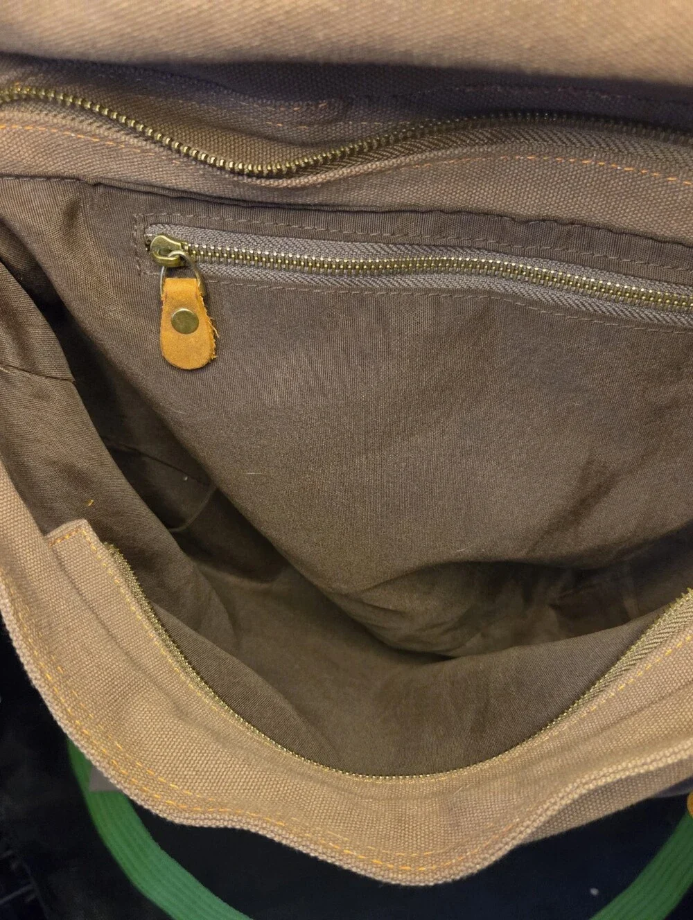 N/A durable brown